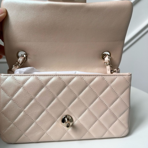 —SOLD— 21S Chanel Mini Rectangular beige iridescent - Picture 10 of 12